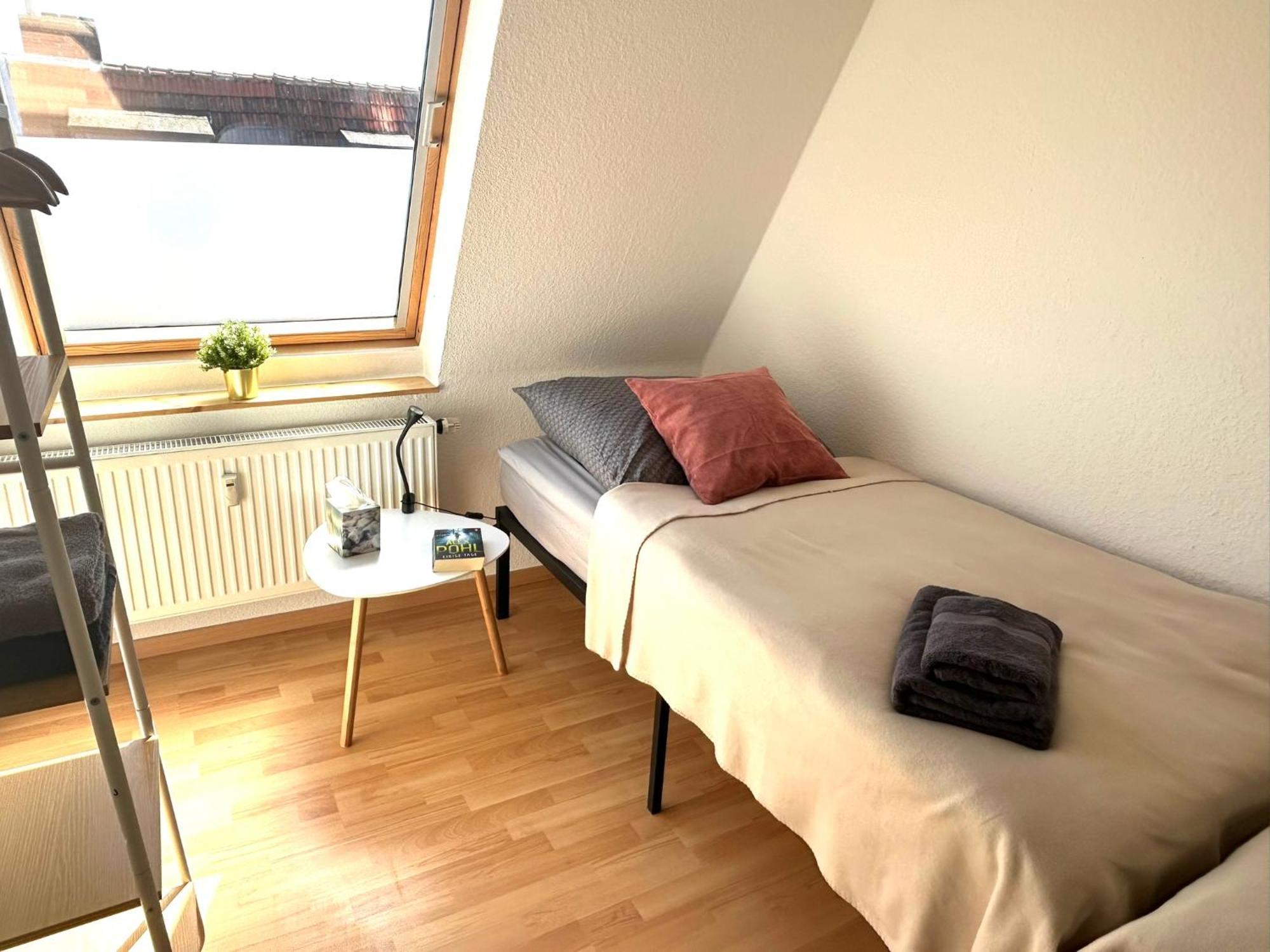 Bhv-3- Und 5-Zimmer Wohnungen Mit Terrasse, 24H Self-Check-In, Tv, Internet, Disneyplus, Waschmaschine Bremerhaven Esterno foto