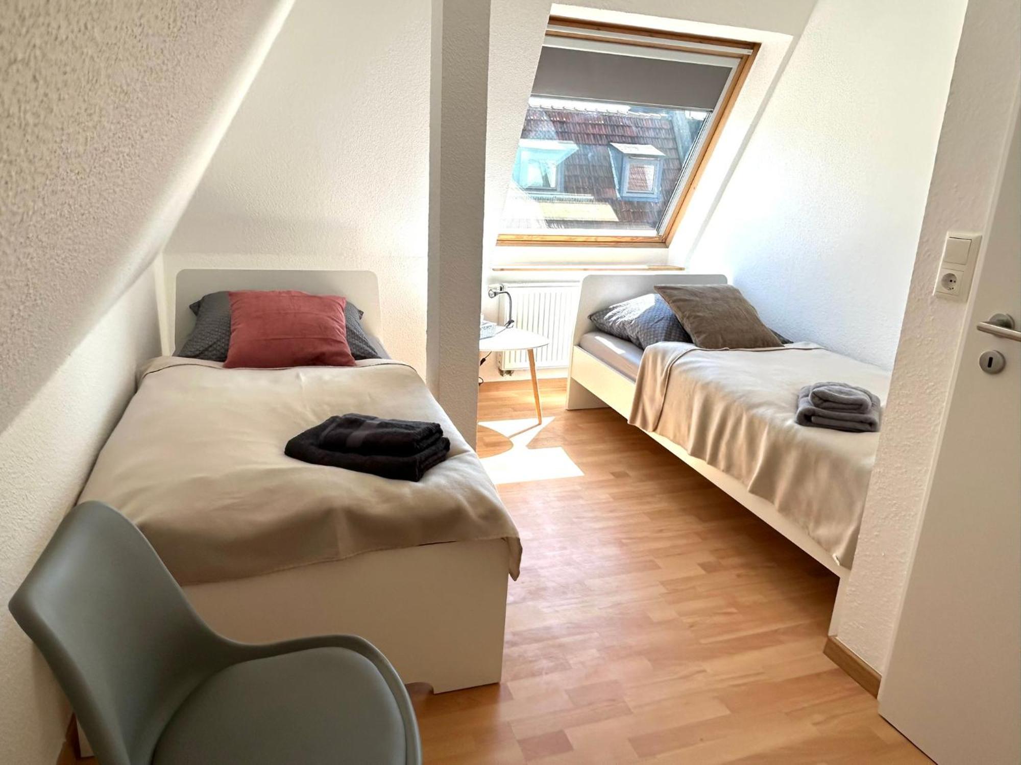 Bhv-3- Und 5-Zimmer Wohnungen Mit Terrasse, 24H Self-Check-In, Tv, Internet, Disneyplus, Waschmaschine Bremerhaven Esterno foto