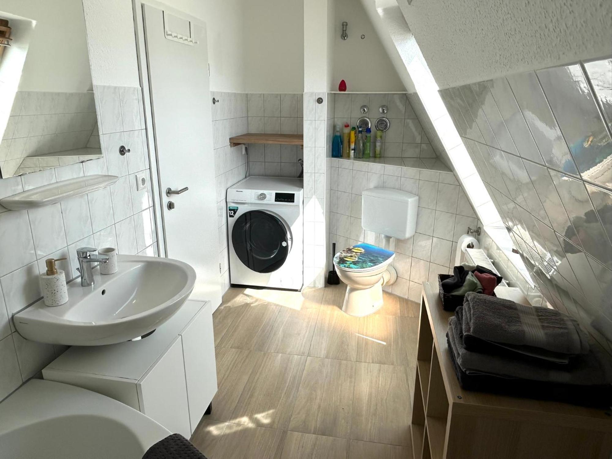 Bhv-3- Und 5-Zimmer Wohnungen Mit Terrasse, 24H Self-Check-In, Tv, Internet, Disneyplus, Waschmaschine Bremerhaven Esterno foto